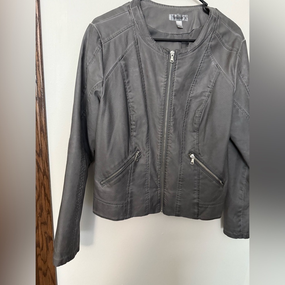 dressbarn Gray Bomber Jacket - Picture 2 of 13